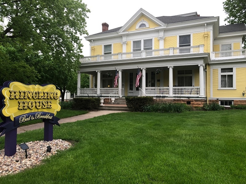 WunderRoost Bed and Breakfast 67