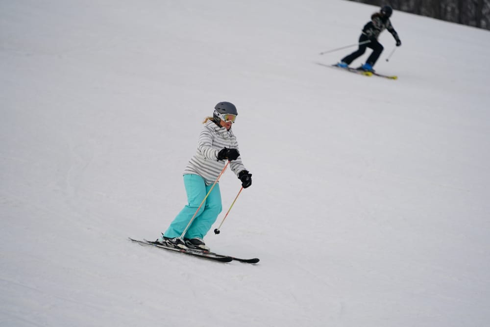 Woman skiing at one of the best ski resorts in Wisconsin