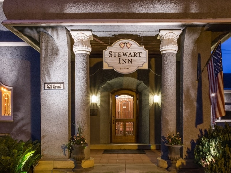 WunderRoost Bed and Breakfast 73