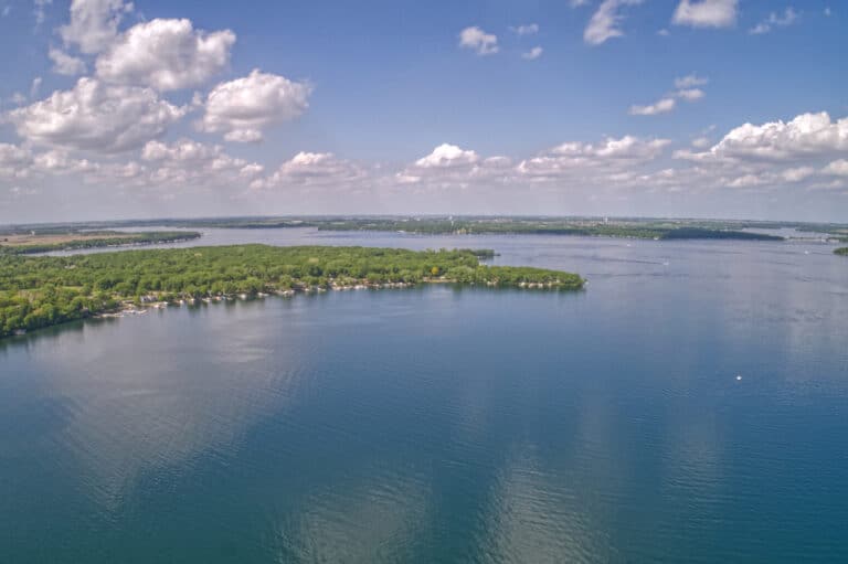 Visit Lake Okoboji and the Great Lakes of Iowa - one of the best things to do in Iowa in the summer!