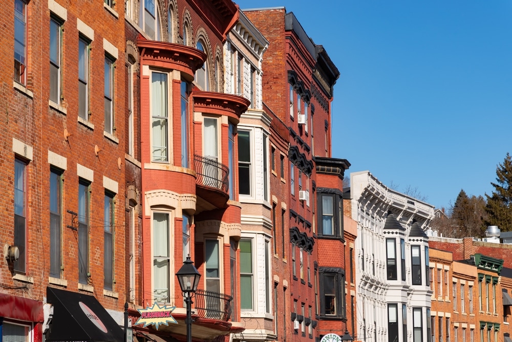 These are The Best Weekend Getaways From Chicago 6 Historic buildings in downtown Galena, one of the best weekend getaways from Chicago