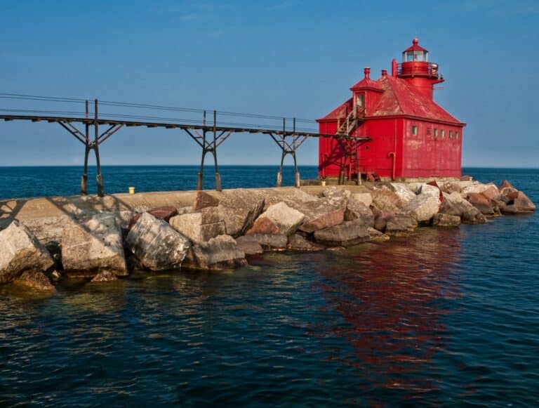 Lighthouse in Sturgeon Bay, one of the top things to do in Door County, Wisconsin