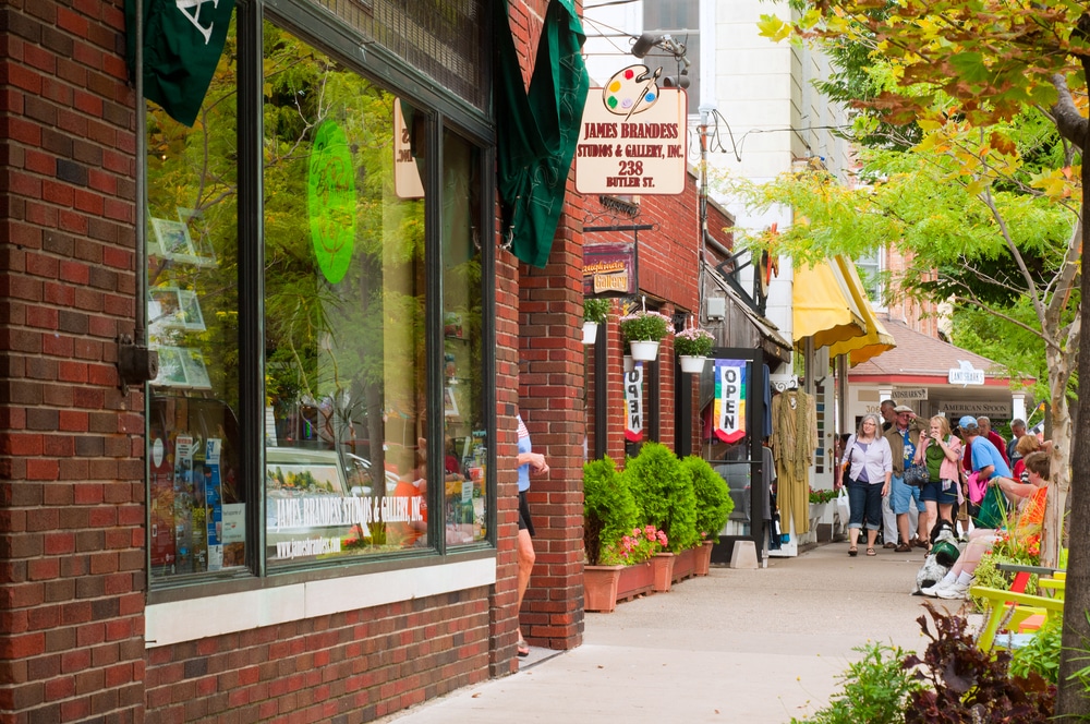 Find charming art galleries and more in downtown Saugatuck - one of the best places to visit in Michigan. Editorial credit: Kenneth Sponsler / Shutterstock.com