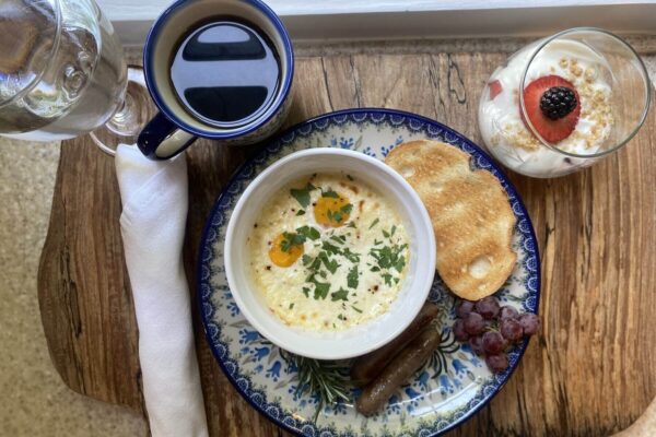 CanfieldHouse-Onekama-Breakfast.FrenchEggs-0015-scaled-e1724779940934