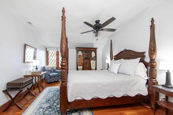 CanfieldHouse-Onekama-Vineyard-0007-scaled-e1724780055818