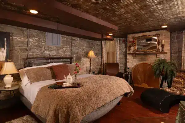 Historic-Webster-House-Bay-City-MIrm_Keep_Aug2023_1-e1740671563466