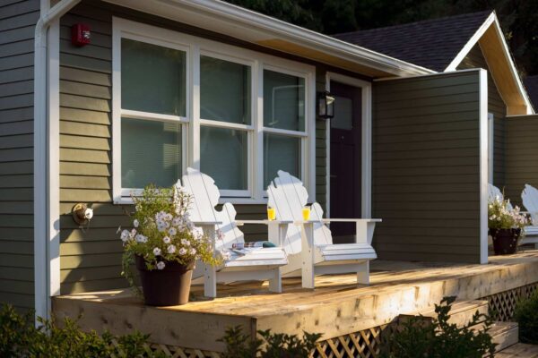 Hotel-Saugutuck-Porch-0001-e1724778755950