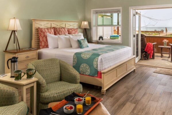 HuronHouse-Oscoda-AuSable-01_Md-e1724951376658