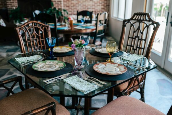 InisFree-Estate-South-Haven-Mi-mich-bnb-35-e1740402557572