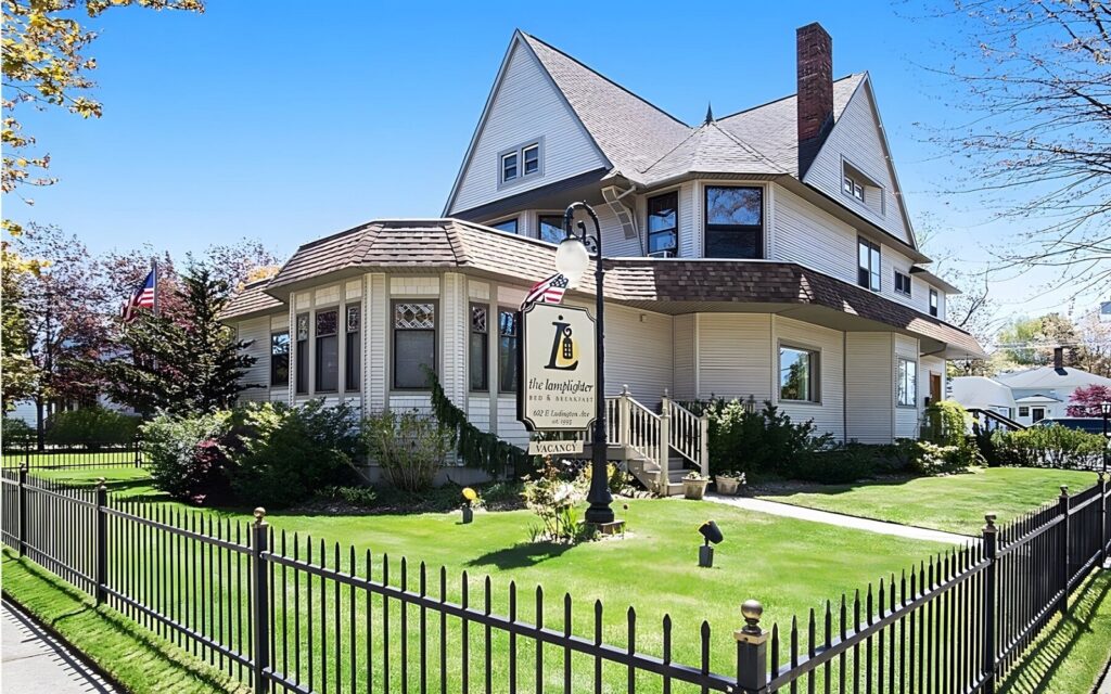 Search By Amenity 40