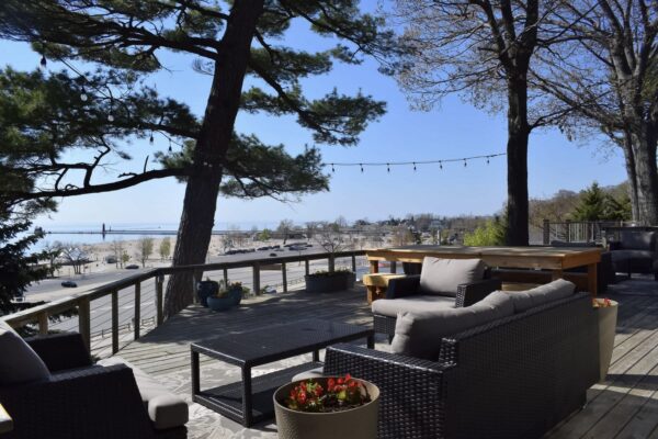 LookingGlass-Beachfront-Inn-Grand-Haven-Patio-a-e1724953961301