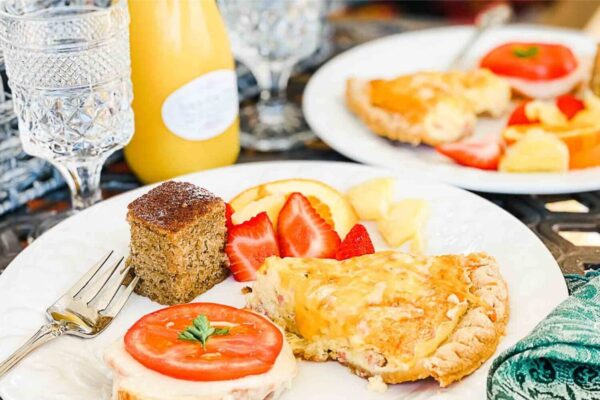 Prairieside-Inn-Suites-Grandville-Breakfast-0001-e1724777320659