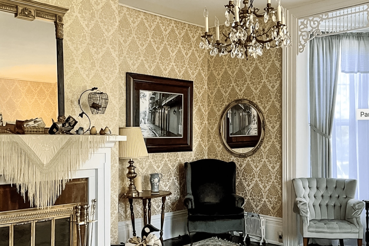 Raymond-House-Port-Sanilac-Parlor-2-a