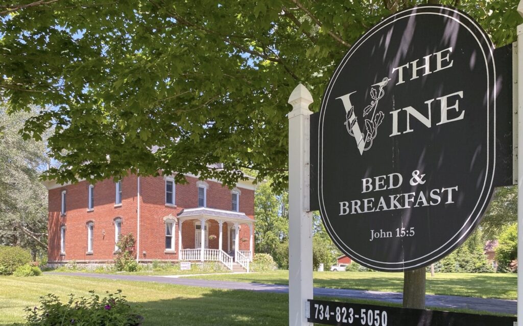 Search By Amenity 42