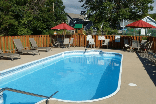 Victoria-Resort-South-Haven-Summer-Pool-e1724957890653
