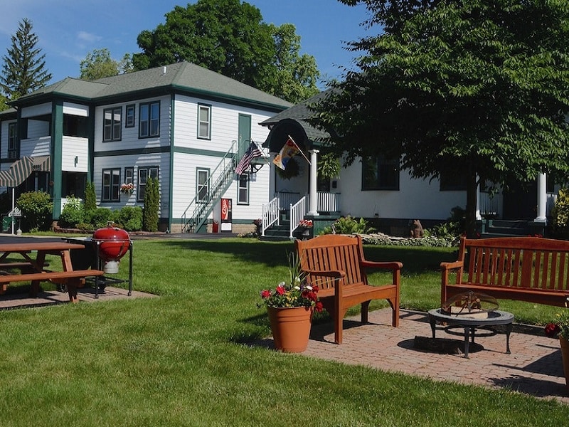 WunderRoost Bed and Breakfast 103