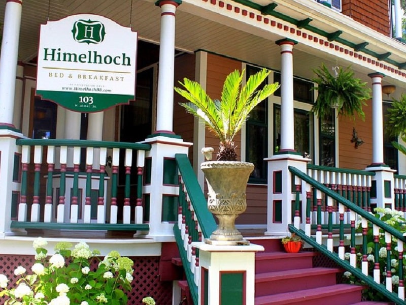 WunderRoost Bed and Breakfast 42