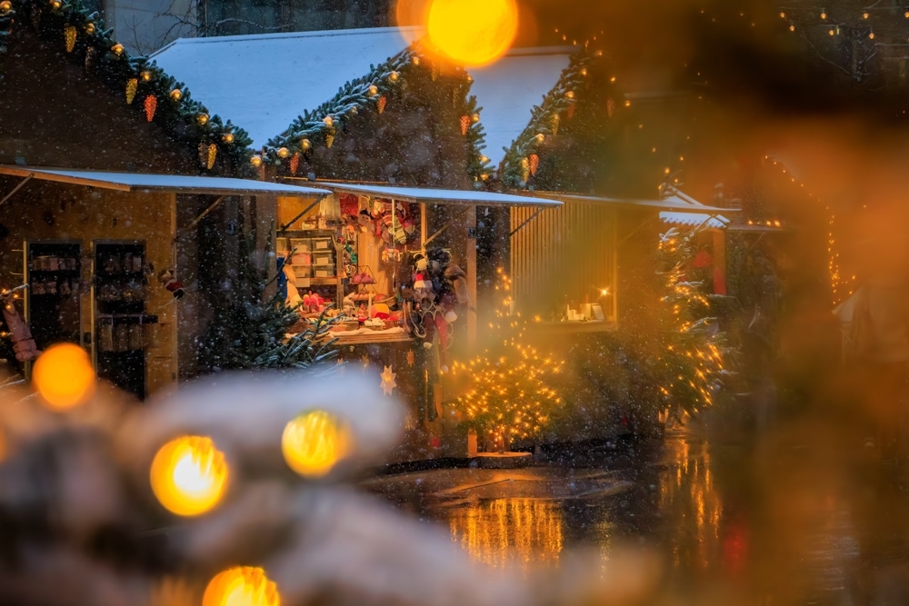 Christmas Market in Wisconsin - some of the best places to visit at christmas in the Midwest